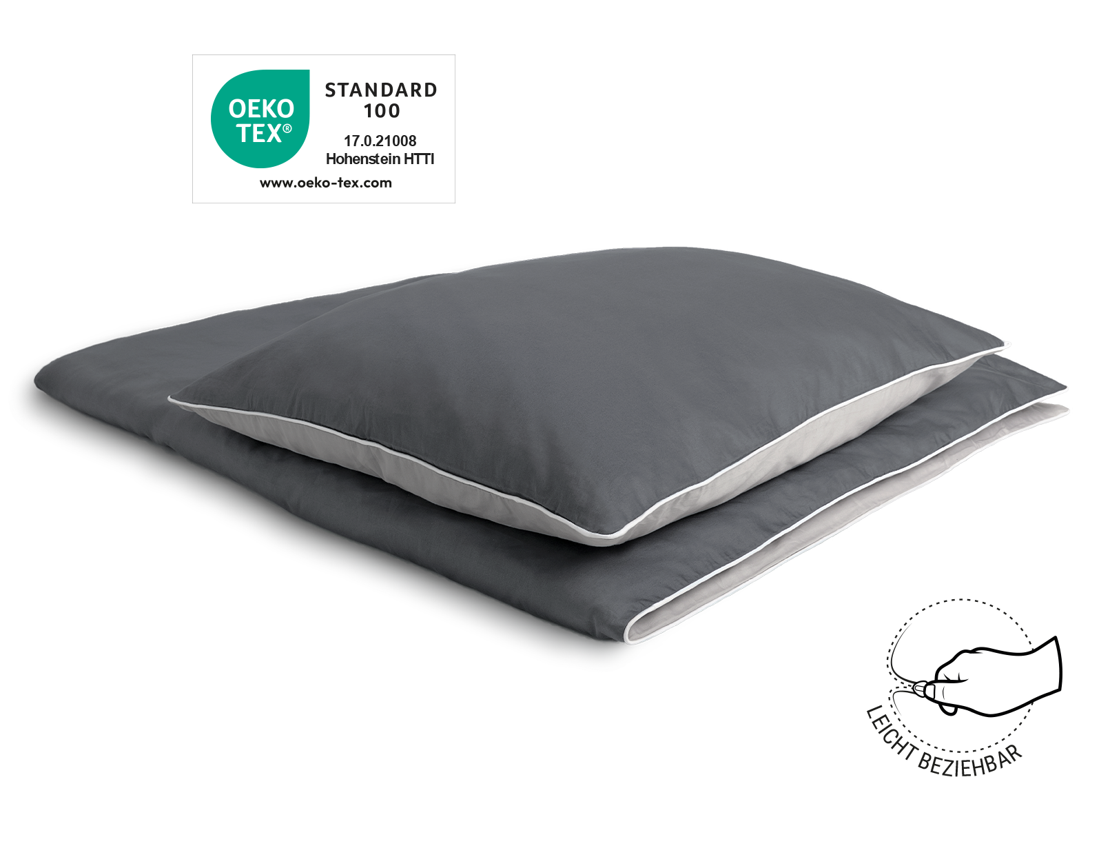Die SOFT BREEZE® Satin-Bettwäsche bezogen auf einer zusammengelegten Bettdecke mit einem Kissen darauf. Das Oeko-Tex® Siegel. Illustration einer Hand, die einen Reißverschluss schließt. Text: leicht beziehbar	