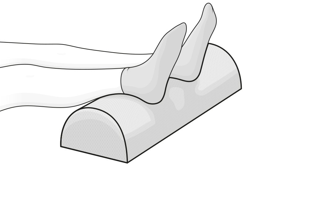 Illustration: Beine hochgelegt auf dem Knie- und Nackenrolle.	